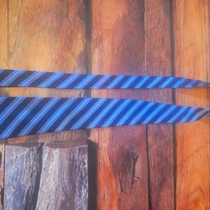 Mens blue strip tie